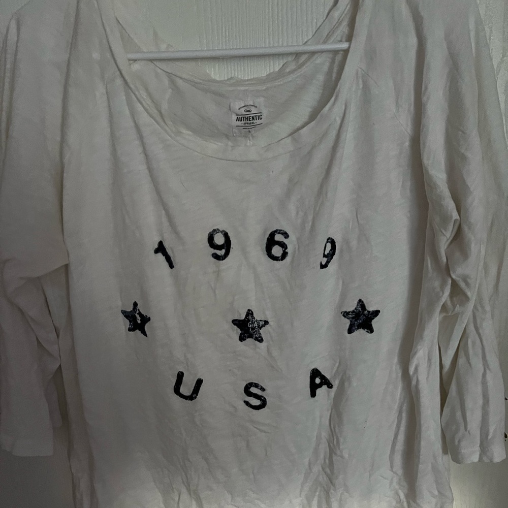Gap top size large